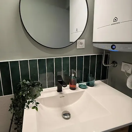 Apartment Centre Avec Exterieur Charleville-Mezieres